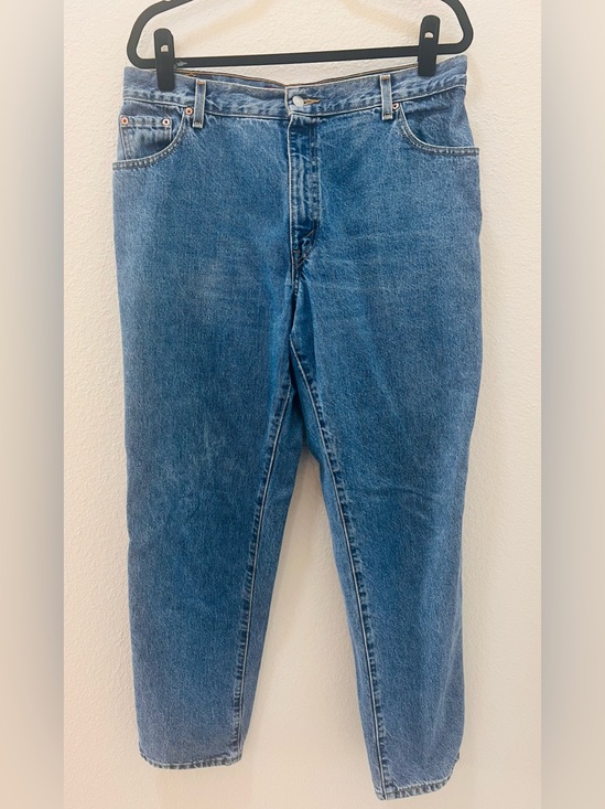 Levi's Denim - VINTAGE Levi's 550 Medium Blue Relaxed Denim Jeans. Tapered leg